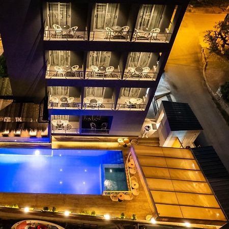 Hotel Piramida คซามิล ภายนอก รูปภาพ