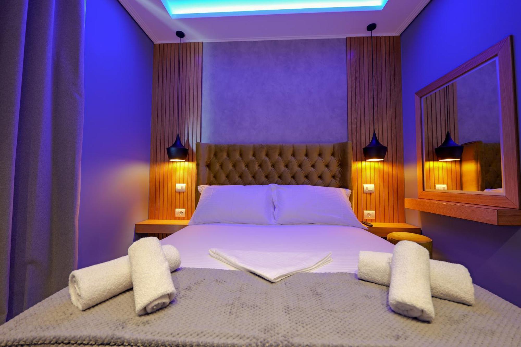 Hotel Piramida คซามิล ภายนอก รูปภาพ