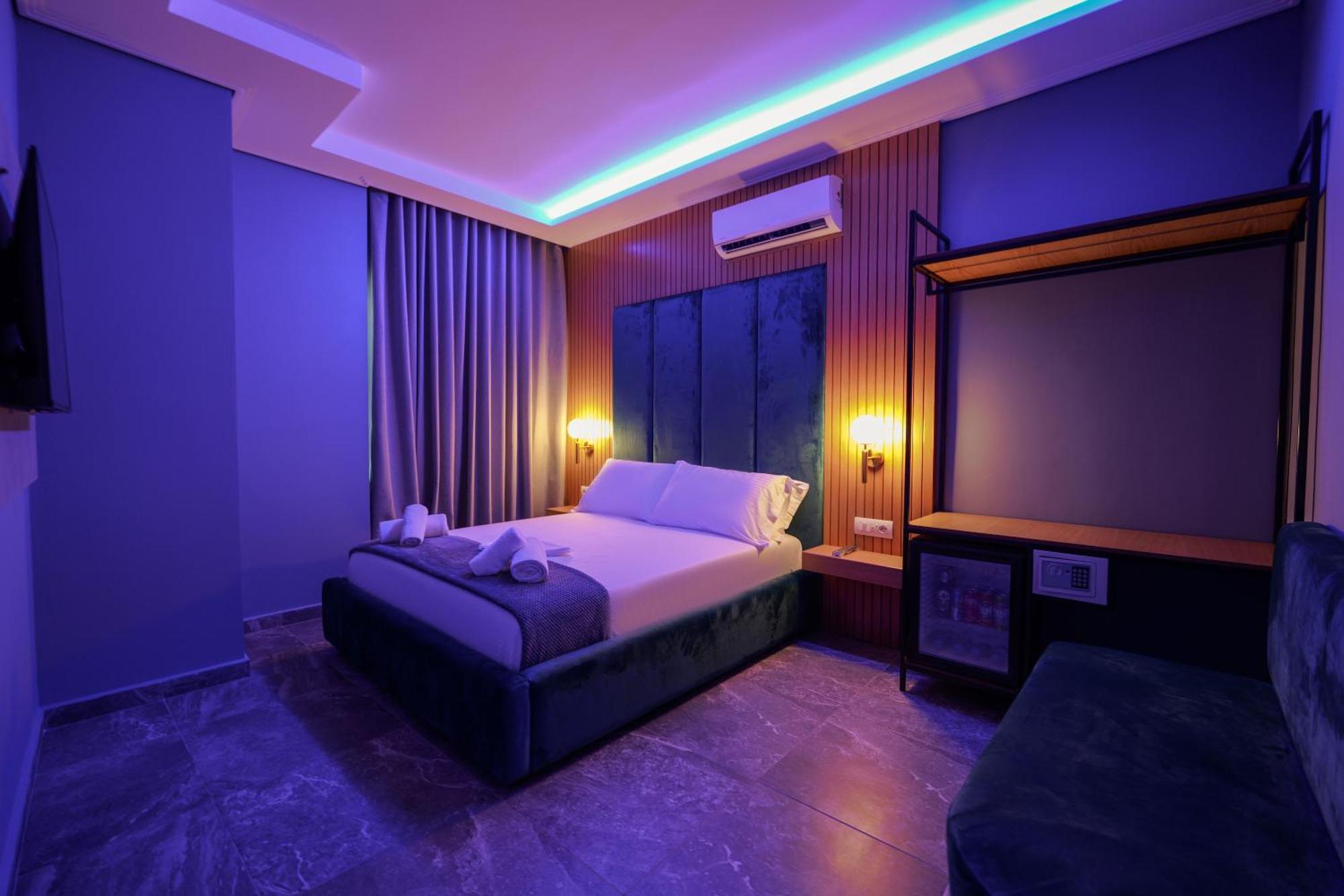 Hotel Piramida คซามิล ภายนอก รูปภาพ