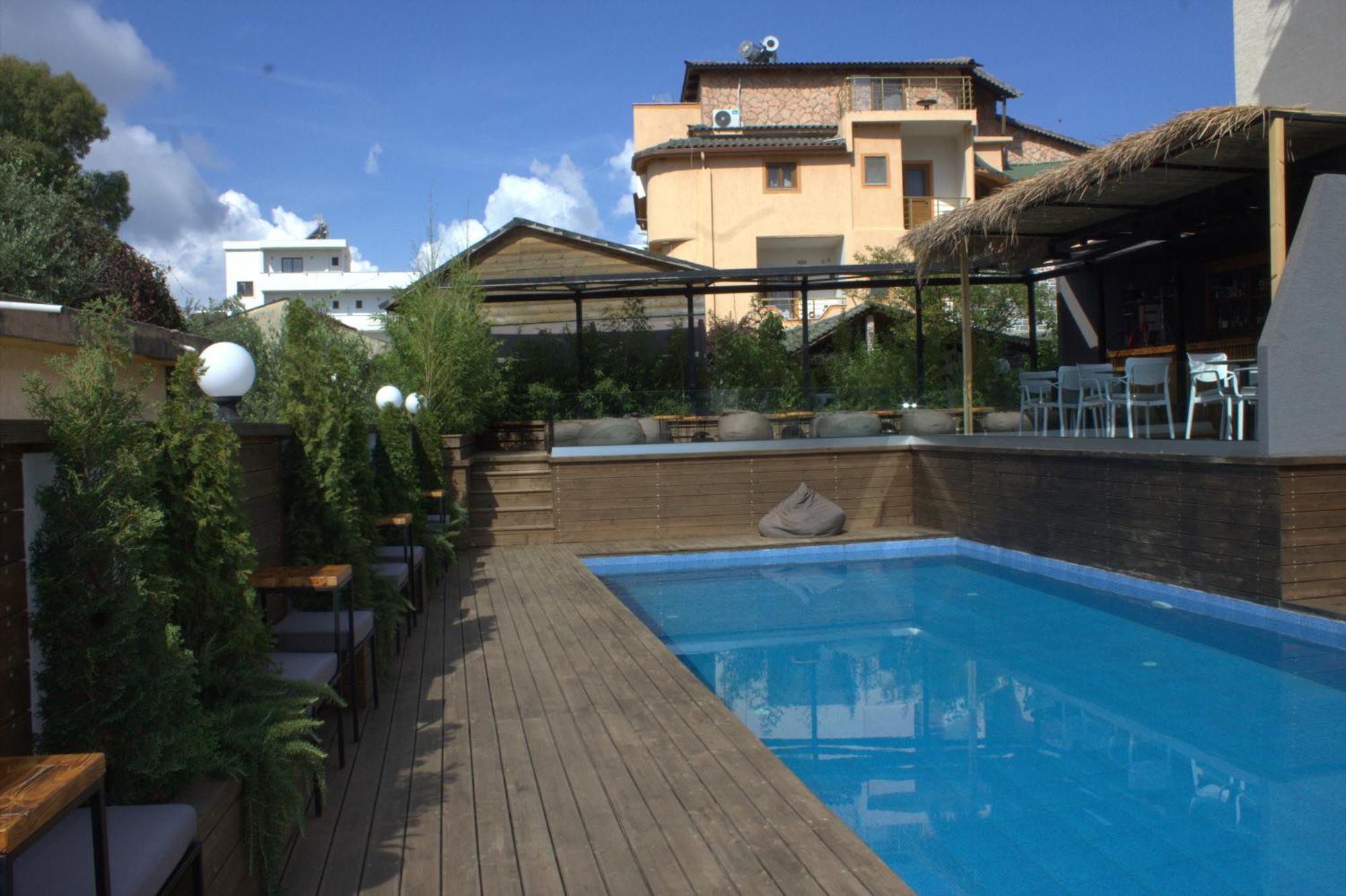 Hotel Piramida คซามิล ภายนอก รูปภาพ